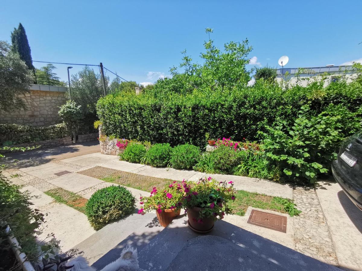 Apartman Nekic Cres Exterior photo